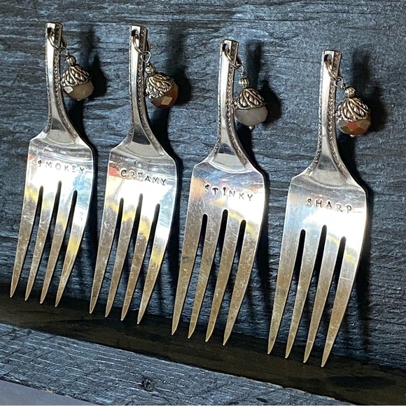 Handcrafted Cheese Forks Puritan Silverplate Set of 4 Sharp Creamy Stinky Smokey - Picture 2 of 9